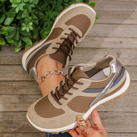 Damen Plateau-Sneaker mit robuster Profilsohle und gepolstertem Komfortfußbett EB