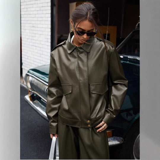 Damen modische Kunstlederjacke im Oversized-Stil EB