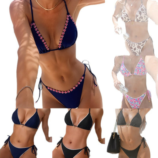Damen Triangel-Bikini mit dekorativen Trägern und goldenen Akzenten EB