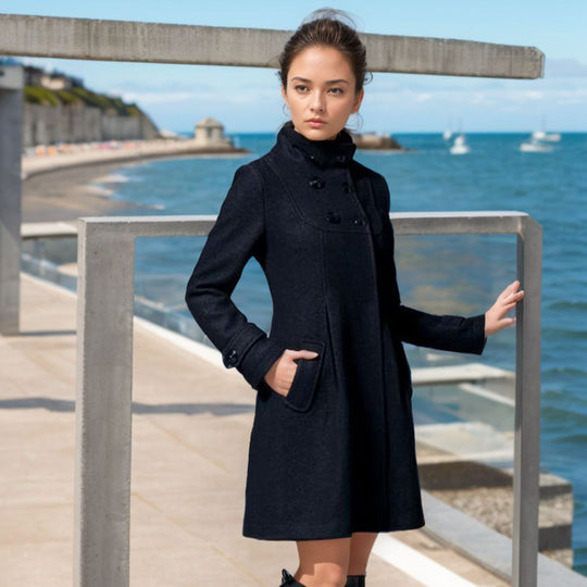 Damen eleganter Wollmantel mit modernem Kragen und praktischen Taschen EB