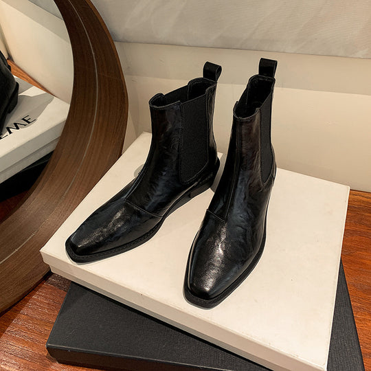 Damen Chelsea Boots mit elastischen Seiteneinsätzen und weicher Lederoberfläche EB