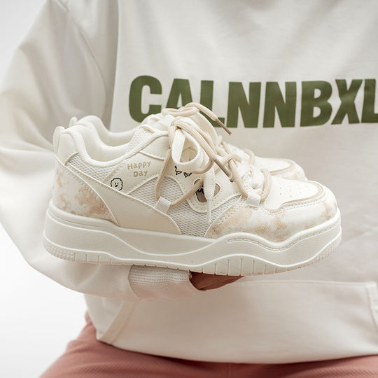 Damen Modische Sneakers mit einzigartigen Grafikelementen und flexibler Sohle EB