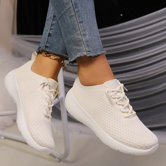 Damen Sneaker aus atmungsaktivem Strickmaterial mit rutschfester Sohle EB