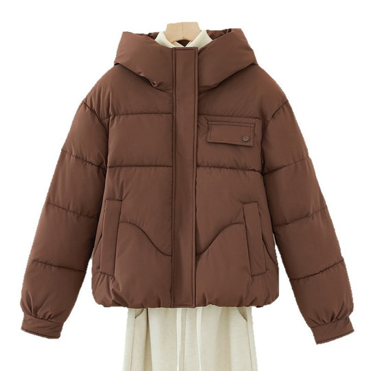 Damen nan kurzes wattiertes Kapuzenblouson mit verdeckter Frontblende, Brustpattentasche und verstellbarem Kordelsaum EB