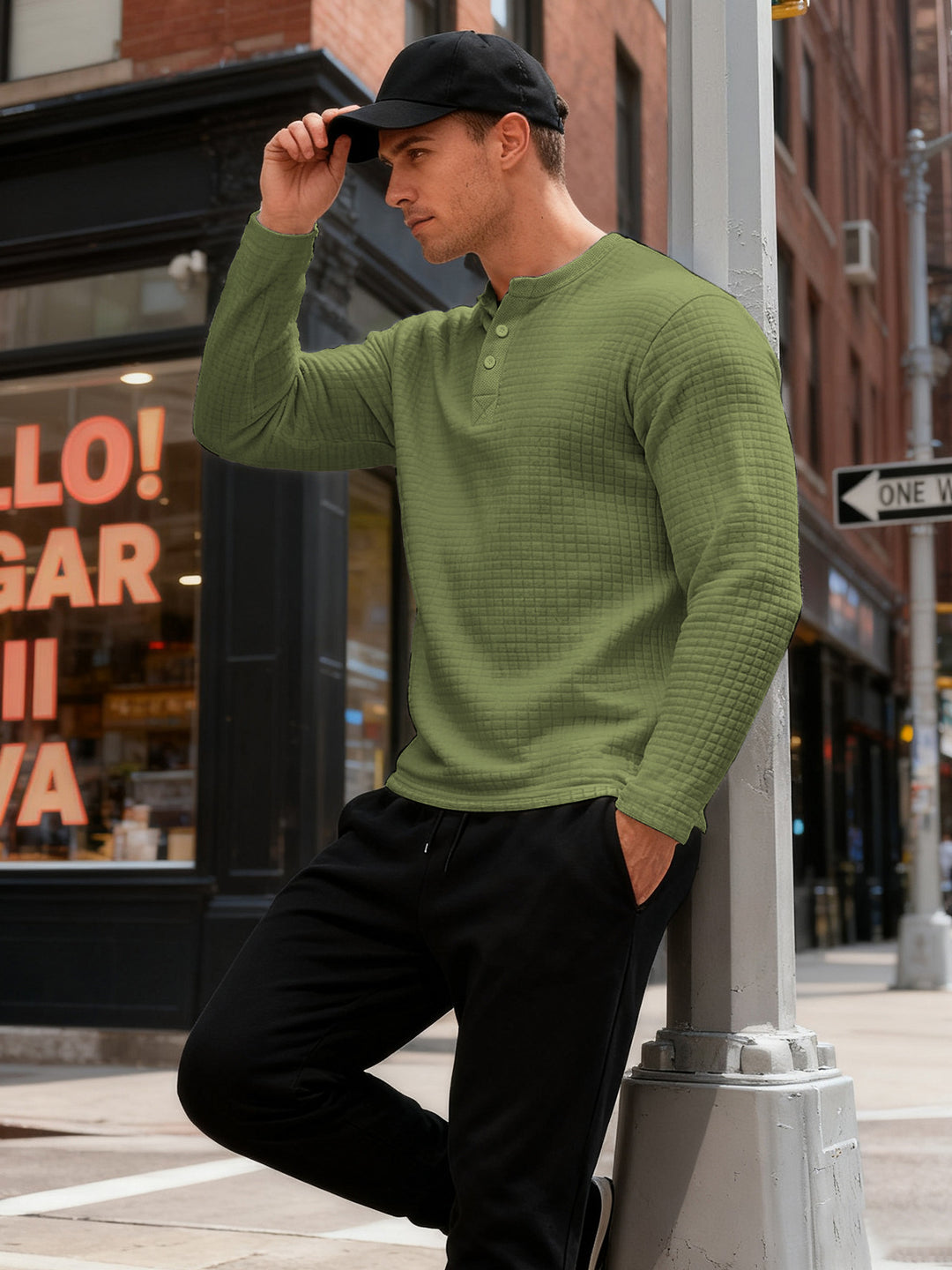 Herren nan strukturiertes Henley-Langarmshirt aus Waffelstrick mit Stehkragen und schmaler Silhouette EB