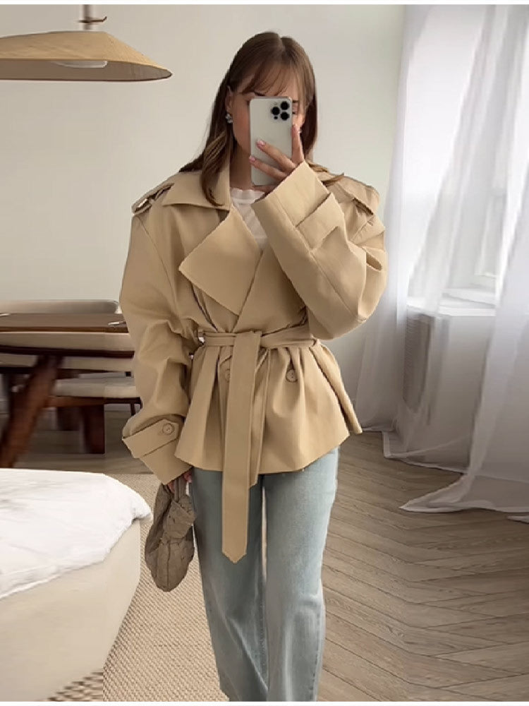 Damen Modische Trenchjacke mit tailliertem Schnitt und Gürtel EB