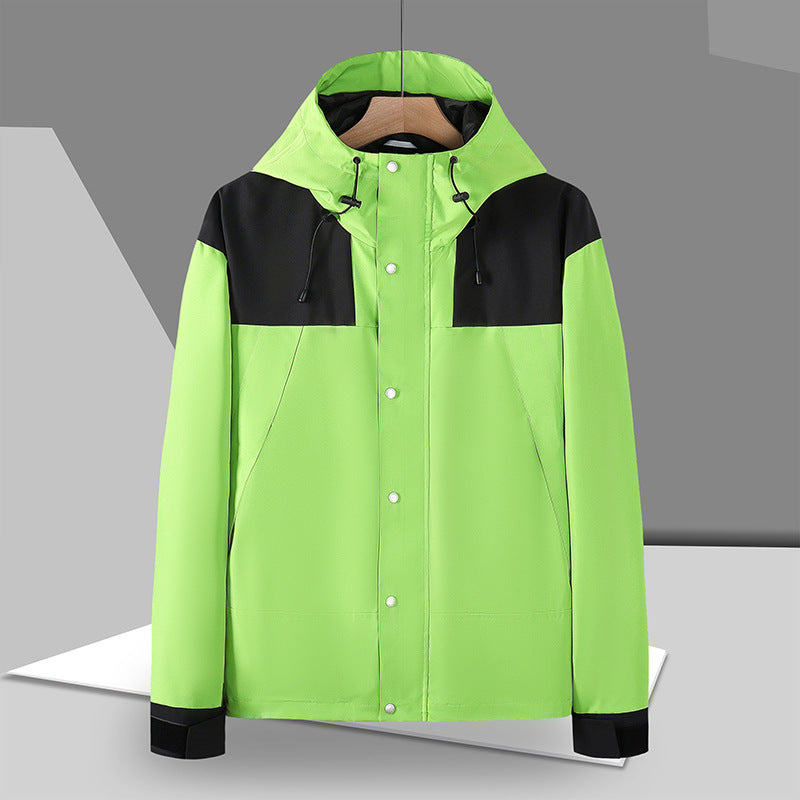 Herren Minimalistische Softshell-Kapuzenjacke mit verdeckter Druckknopfleiste EB