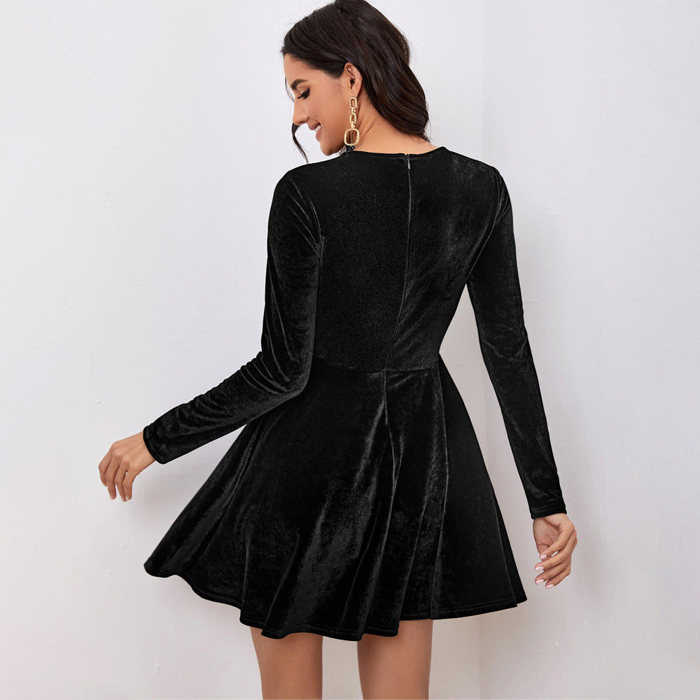 Damen Samtkleid mit taillengürtel, ausgestelltem Rock und figurformender Oberteil Eichborn Berlin