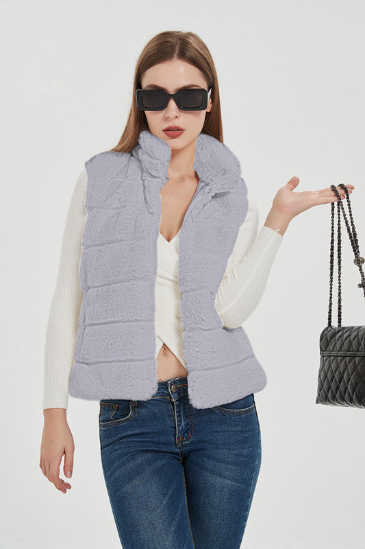 Damen Modische Steppweste mit hohem Kragen und praktischen Taschen EB