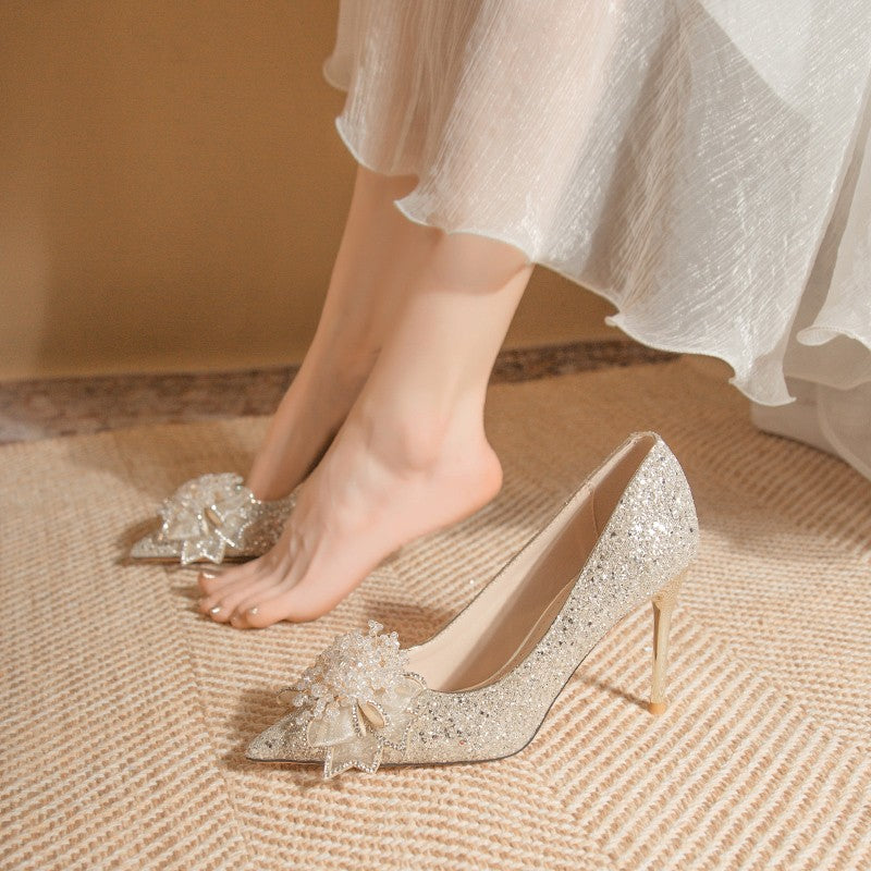 Damen Glamouröse Pumps mit funkelndem Strass und exquisite Blumenapplikation EB