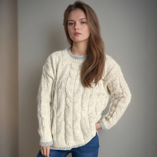 Damen Grobstrickpullover mit modernem Zopfdesign und lässigem Schnitt EB