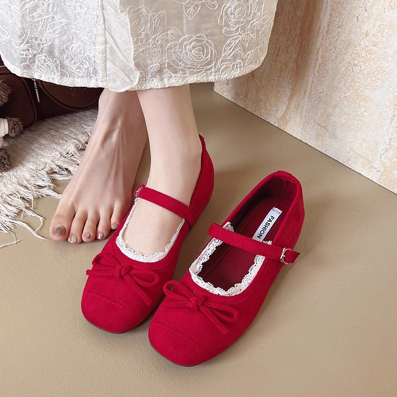 Damen Ballerinas mit eleganter Schnalle und zarter Spitzenborte EB