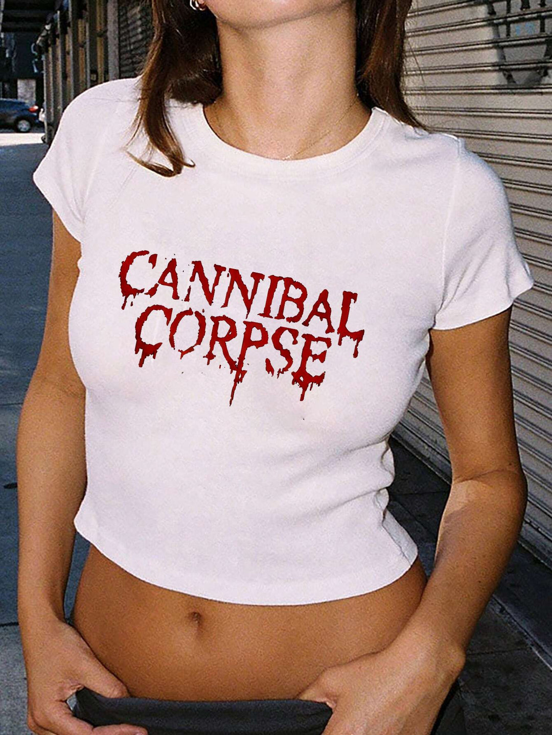 Damen Crop-T-Shirt mit künstlerischem Blutdruck-Design EB