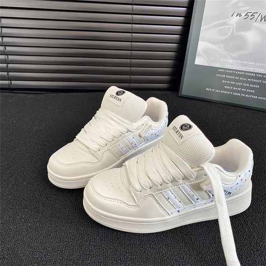Damen Sportliche Sneakers mit zeitgemäßem Design und atmungsaktiven Einsätzen EB