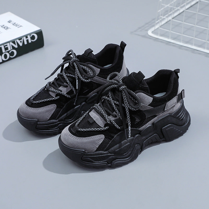 Damen sportliche Sneakers mit ergonomischer Dämpfung und atmungsaktiver Obermaterialstruktur EB