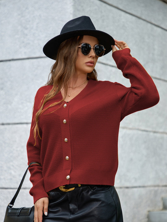Damen Strickjacke mit Knopfdetails und strukturierter Oberfläche EB