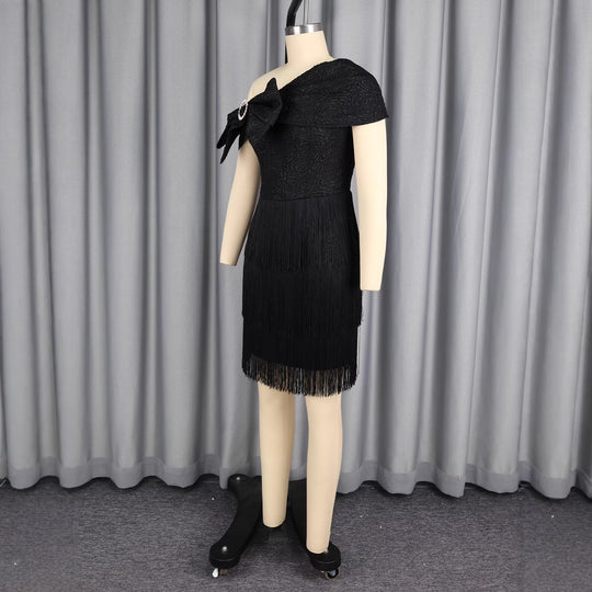 Damen glamouröses Abendkleid mit Rüschen und Fransen EB