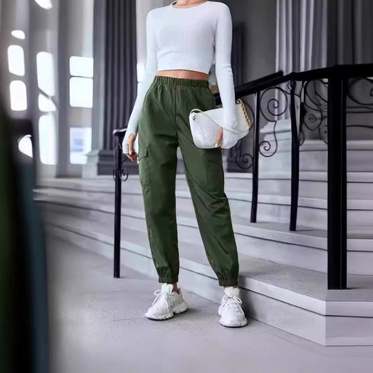 Damen Freizeit-Cargo-Hose mit elastischem Bund und praktischen Taschen EB