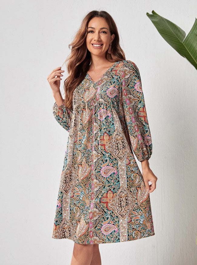 Damen Freizeitkleid mit tiefem V-Ausschnitt und langen Ärmeln EB