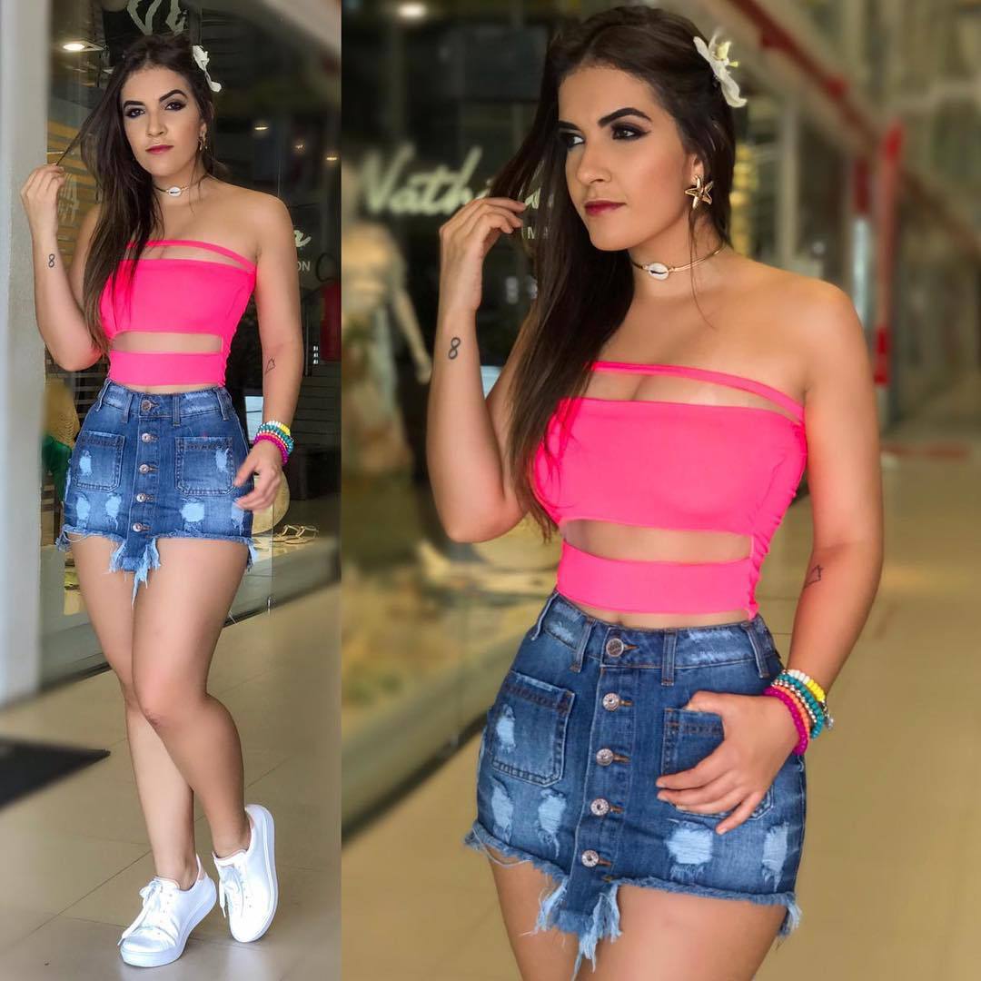 Damen Crop-Top mit raffinierten Transparenzelementen und modischer Taillenbetonung EB