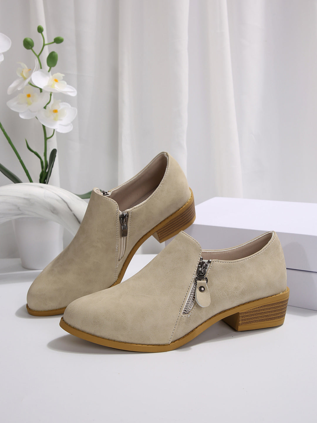 Damen elegante Stiefeletten mit modischem Reißverschluss und komfortablem Blockabsatz EB