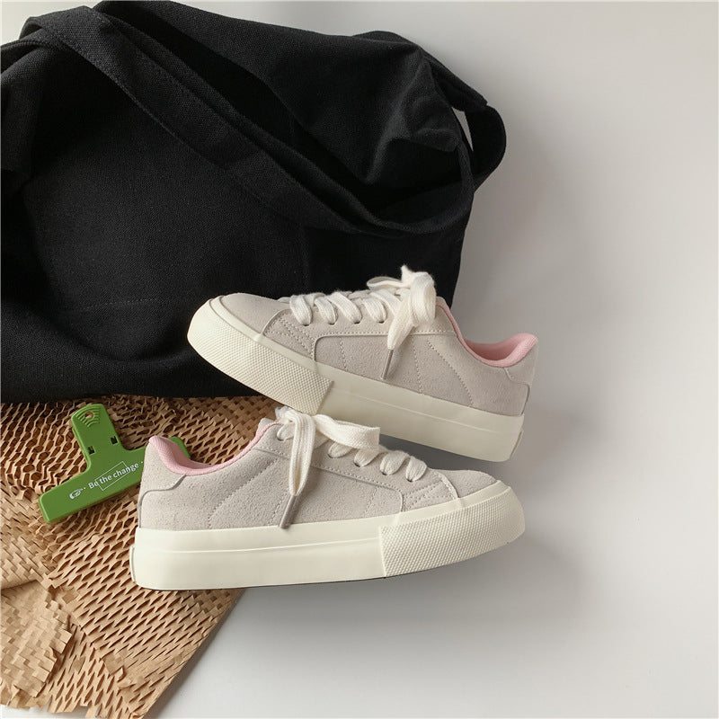 Damen Bequeme Sneaker mit weichem Wildleder-Obermaterial und atmungsaktivem Innenfutter EB