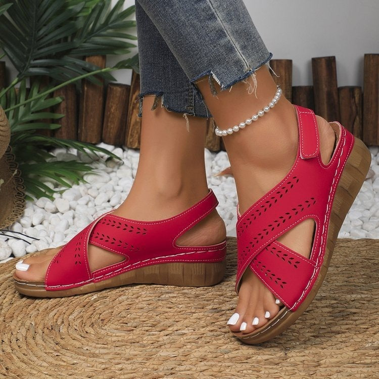 Damen Komfortable und atmungsaktive Sandalen mit Klettverschluss EB