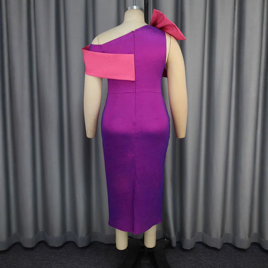 Damen elegantes Kleid mit asymmetrischem Rüschenakzent EB