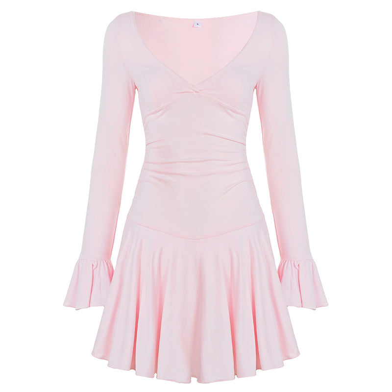 Damen nan tailliertes V-Ausschnitt Skaterkleid mit geraffter Taille und Volantärmeln EB