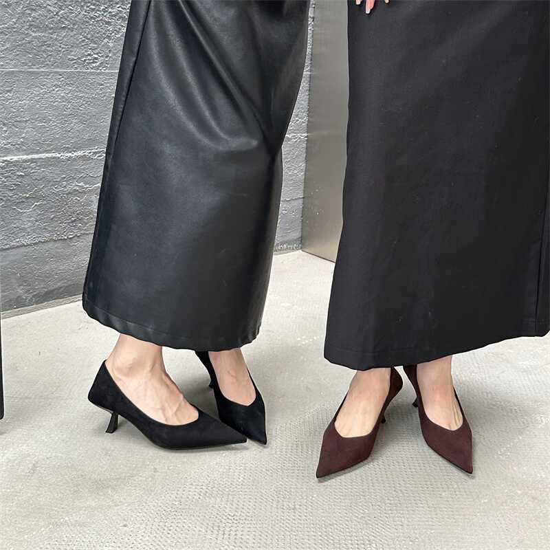 Damen elegante spitze Pumps aus weichem Veloursleder EB