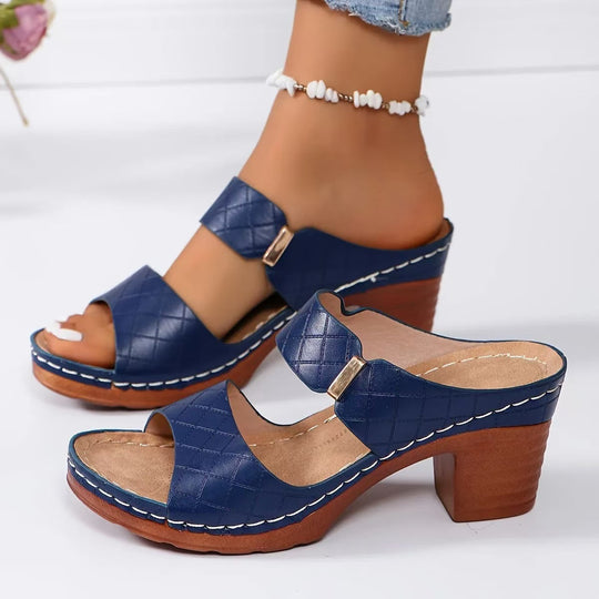 Damen Bequeme und stilvolle Absatzsandalen EB