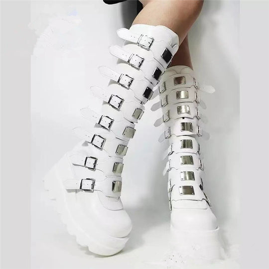 Damen Plattform Stiefel mit modischem Schnallen-Design und stabiler Sohle EB