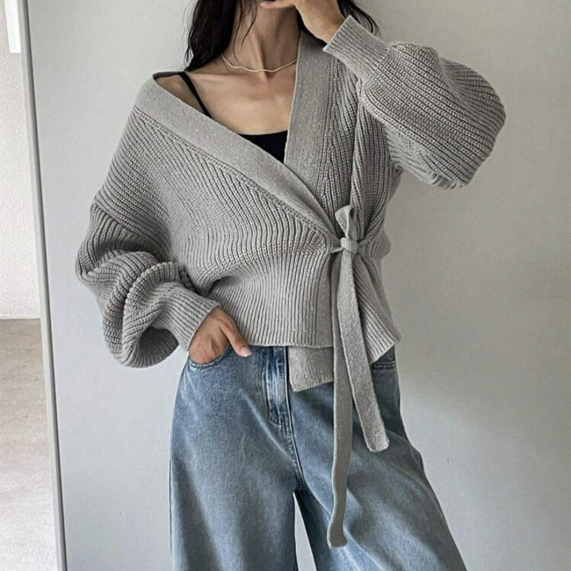 Damen Wickelstrickjacke mit weichem Material und lässigem Schnitt EB