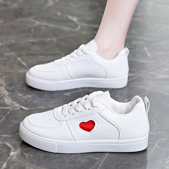 Damen Sneakers mit Herzdetails und komfortabler Dämpfung EB