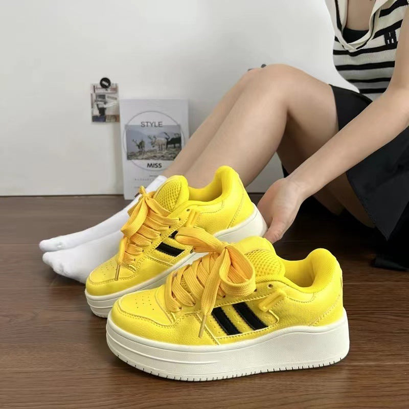 Damen Sportliche Sneakers mit dicker Sohle und atmungsaktiven Einsätzen EB