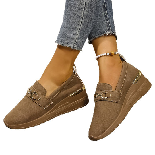 Damen Elegante Wedge-Sneaker mit modischem Ketten-Detail EB