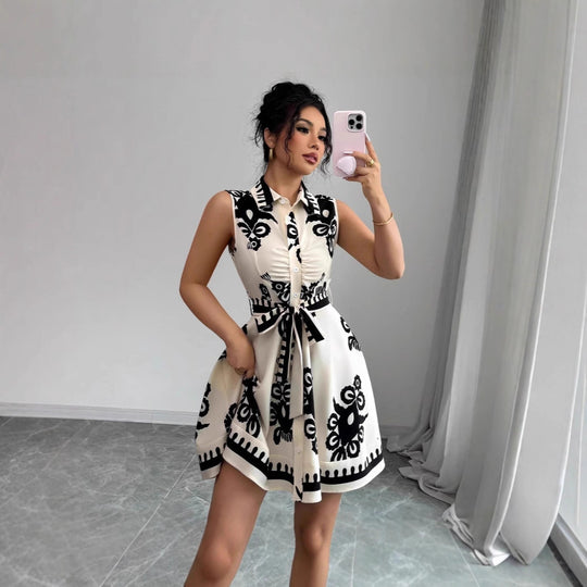 Damen Sommerkleid mit tailliertem Schnitt EB
