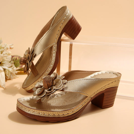 Damen komfortable Zehenstegsandalen mit floralem Dekor und rutschfester Sohle EB