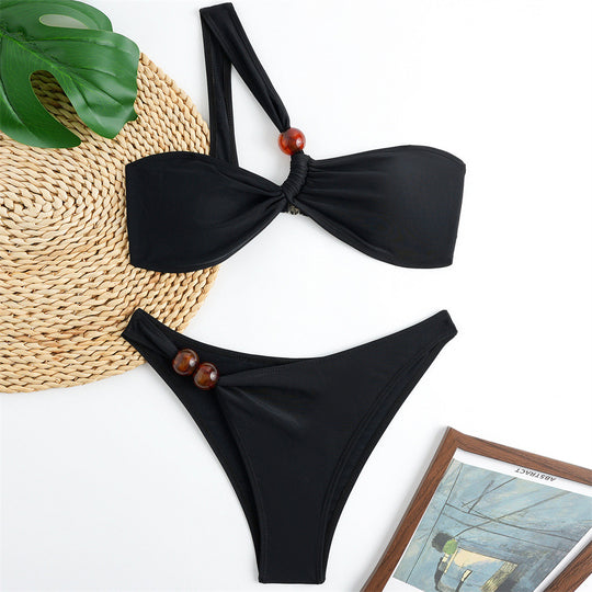 Damen Bikini-Set mit asymmetrischem Halter-Neck und dekorativen Hosenknöpfen EB