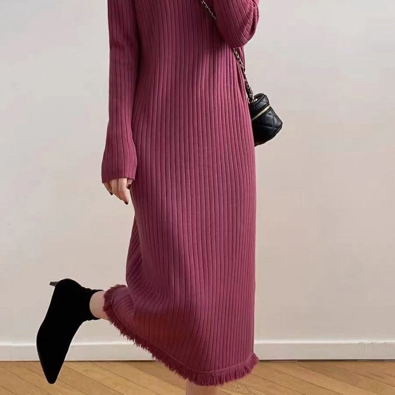 Damen Strickkleid mit hohem Kragen und Rippenstruktur EB