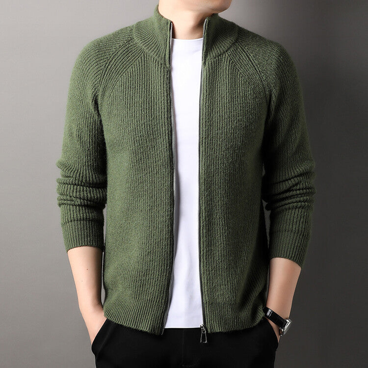 Herren Strickjacke mit hohem Kragen und unauffälligem Reißverschluss EB