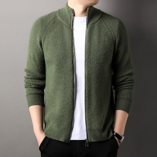 Herren Strickjacke mit hohem Kragen und unauffälligem Reißverschluss EB