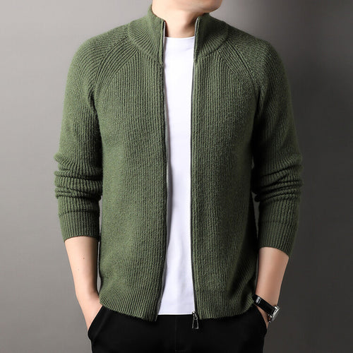 Herren Strickjacke mit hohem Kragen und unauffälligem Reißverschluss EB