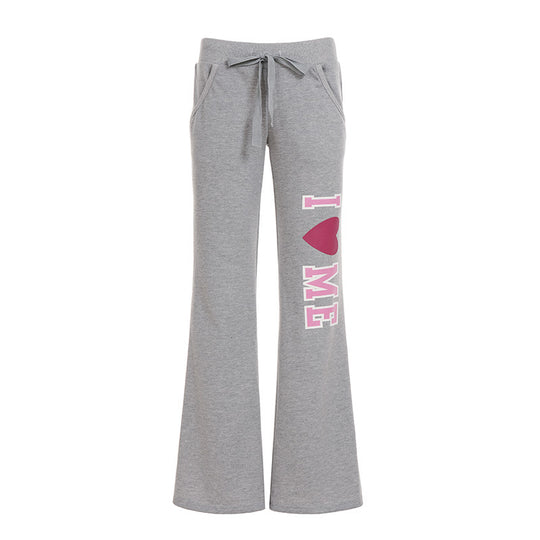 Damen nan weiche Flared-Jogginghose mit Kordelzug, Eingrifftaschen und auffälligem Love-Print EB
