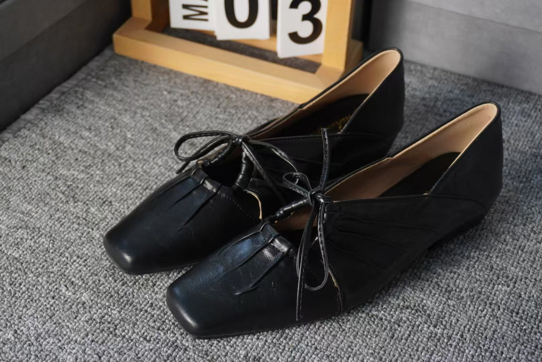 Damen elegante Slip-On Ballerinas mit kunstvollem Riemendetail EB