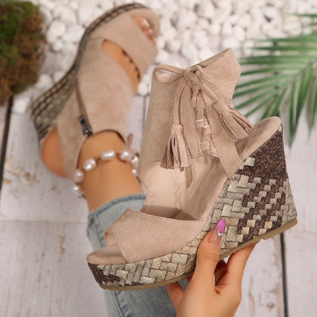 Damen Wedge-Sandalen mit modischem Fransen-Detail EB