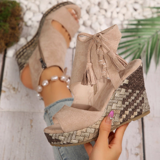 Damen Wedge-Sandalen mit modischem Fransen-Detail EB
