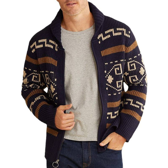 Herren Strickjacke mit kunstvollem Muster und hohem Kragen EB