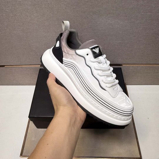 Damen Hochwertige Freizeitsneakers mit innovativer Sohle und modischem Obermaterial EB