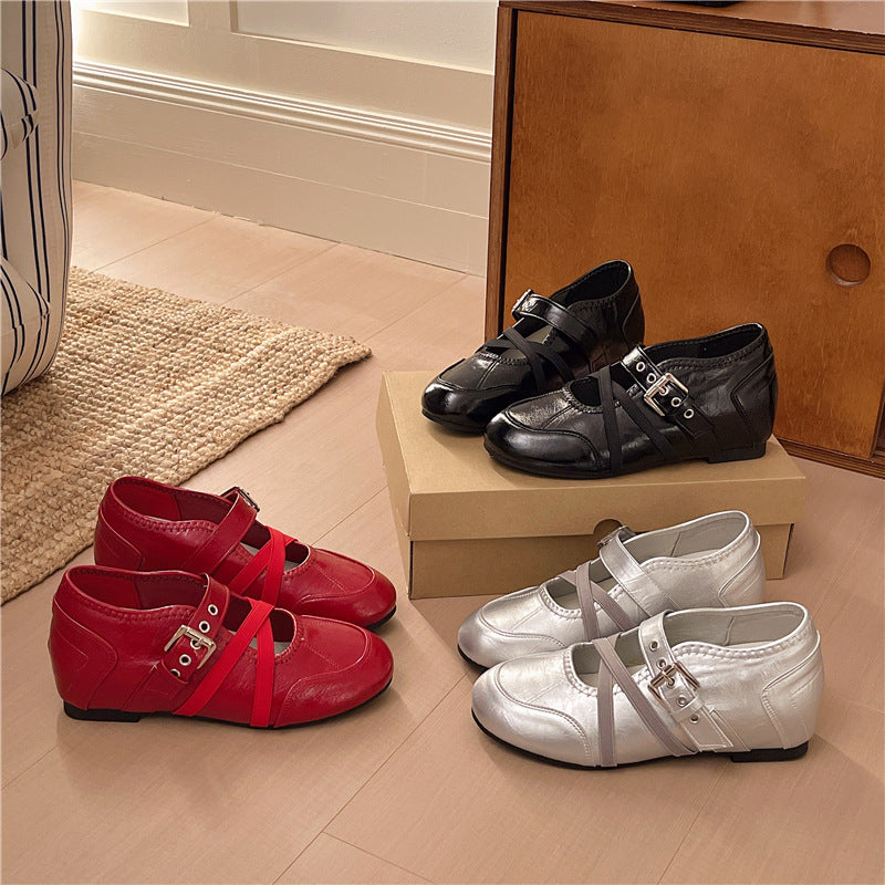 Damen Ballerinas mit stylishen Riemchen und mittelhohem Absatz EB